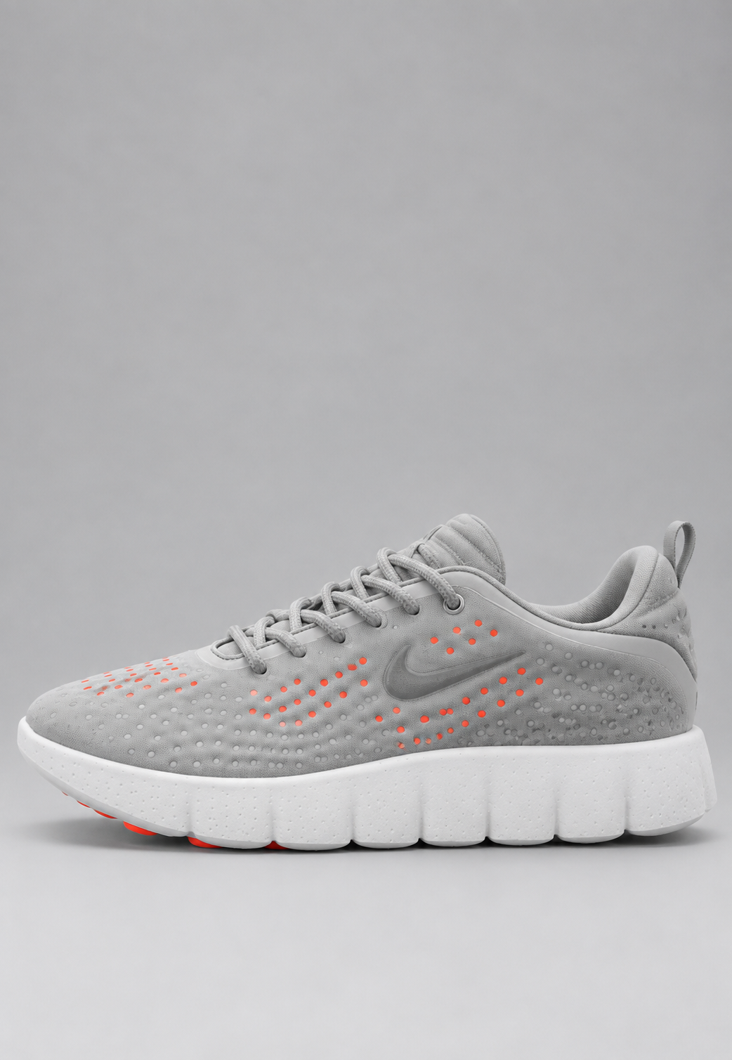Tenis Unisex Nike Mind 002 - Liquidación de Inventario al 50% de Descuento
